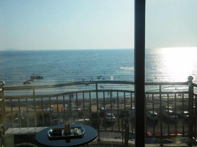 Ocean Beach Hotel Tchäan Exteriér fotografie